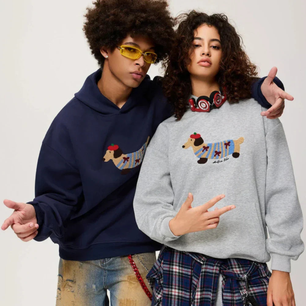 Damska Bluza z Kapturem z Haftem i Kieszenią Kangur z Długimi Rękawami