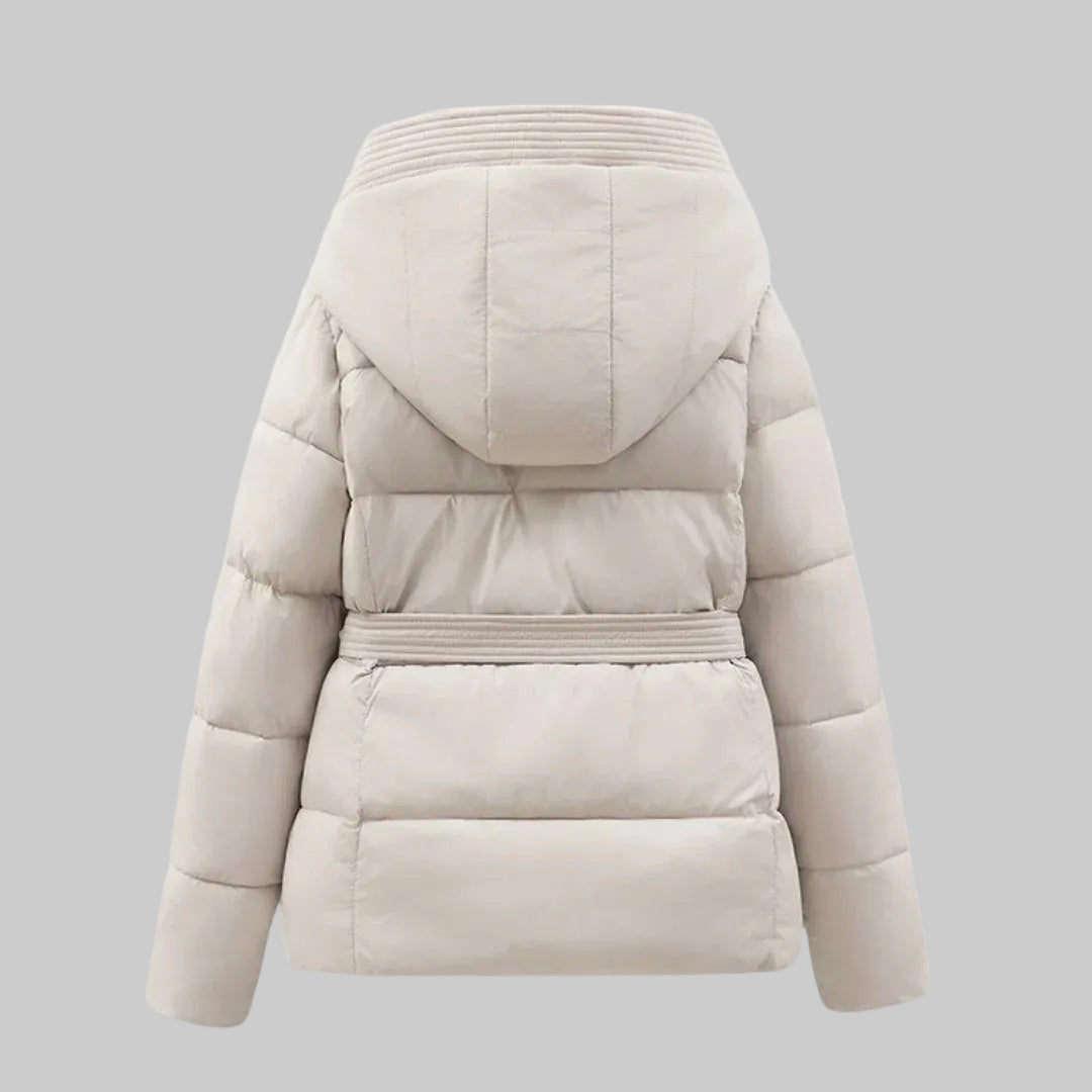 Damska Kurtka Puchowa z Kapturem Paskiem w Talii i Wysokim Kołnierzem