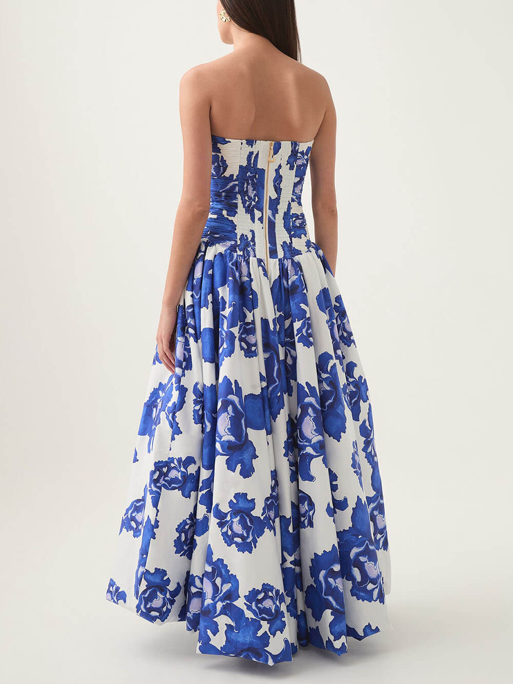 Damska Sukienka Maxi bez Ramiączek z Niebieskim Wzorem Kwiatowym i Rozcięciem