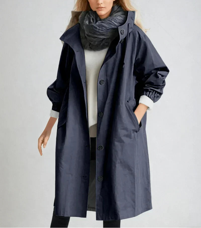 Damski Długi Płaszcz z Kapturem i Szerokim Kołnierzem z Zapięciem na Guziki