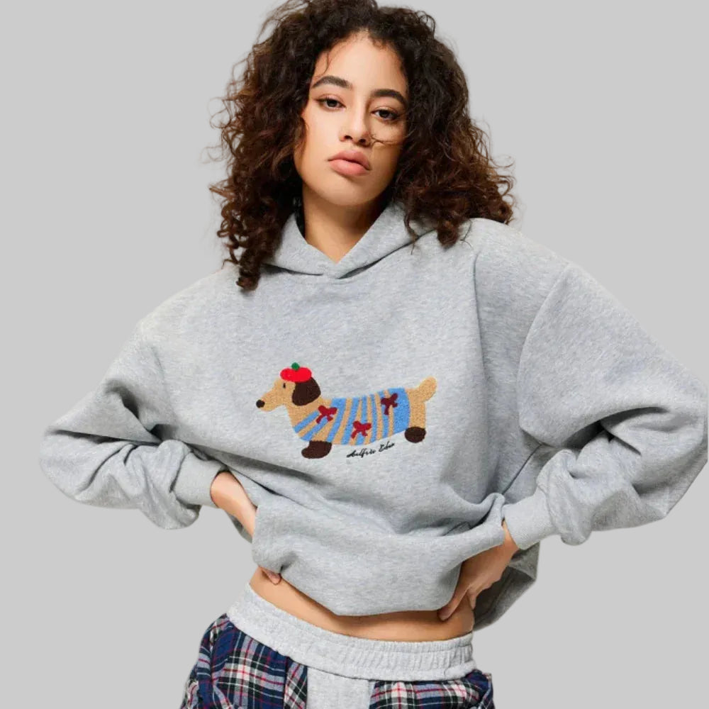 Damska Bluza z Kapturem z Haftem i Kieszenią Kangur z Długimi Rękawami