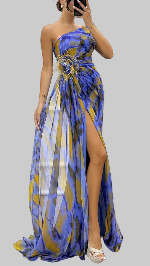 Damska Sukienka Maxi na Jedno Ramię z Rozcięciem i Piórami