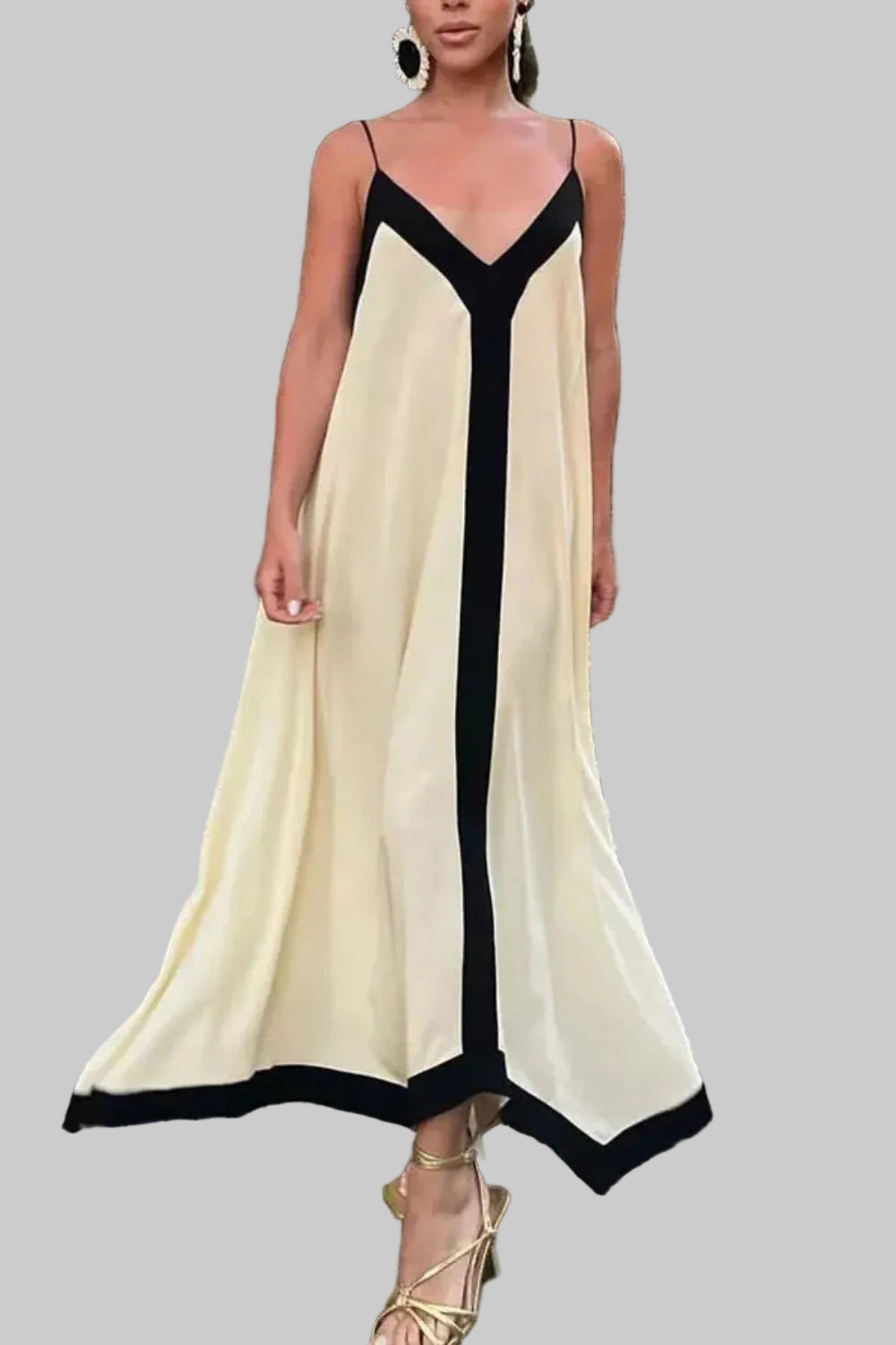 Damska Sukienka Maxi z Dekoltem V na Cienkich Ramiączkach z Kontrastowym Czarnym Obszyciem