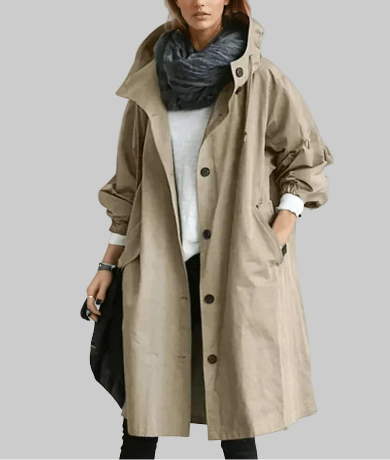 Damski Długi Płaszcz z Kapturem i Szerokim Kołnierzem z Zapięciem na Guziki