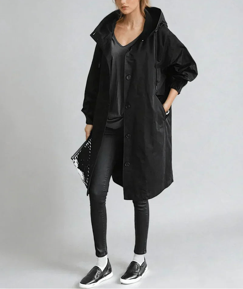 Damski Długi Płaszcz z Kapturem i Szerokim Kołnierzem z Zapięciem na Guziki