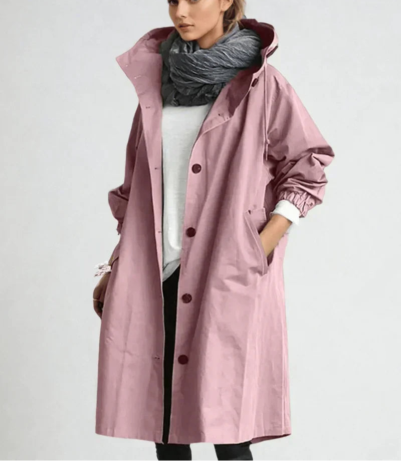 Damski Długi Płaszcz z Kapturem i Szerokim Kołnierzem z Zapięciem na Guziki