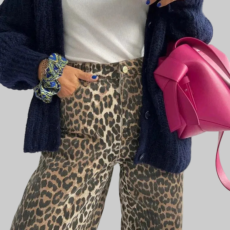 Damskie Jeansy z Wysokim Stanem z Nadrukiem Panterki i Podwiniętym Dołem