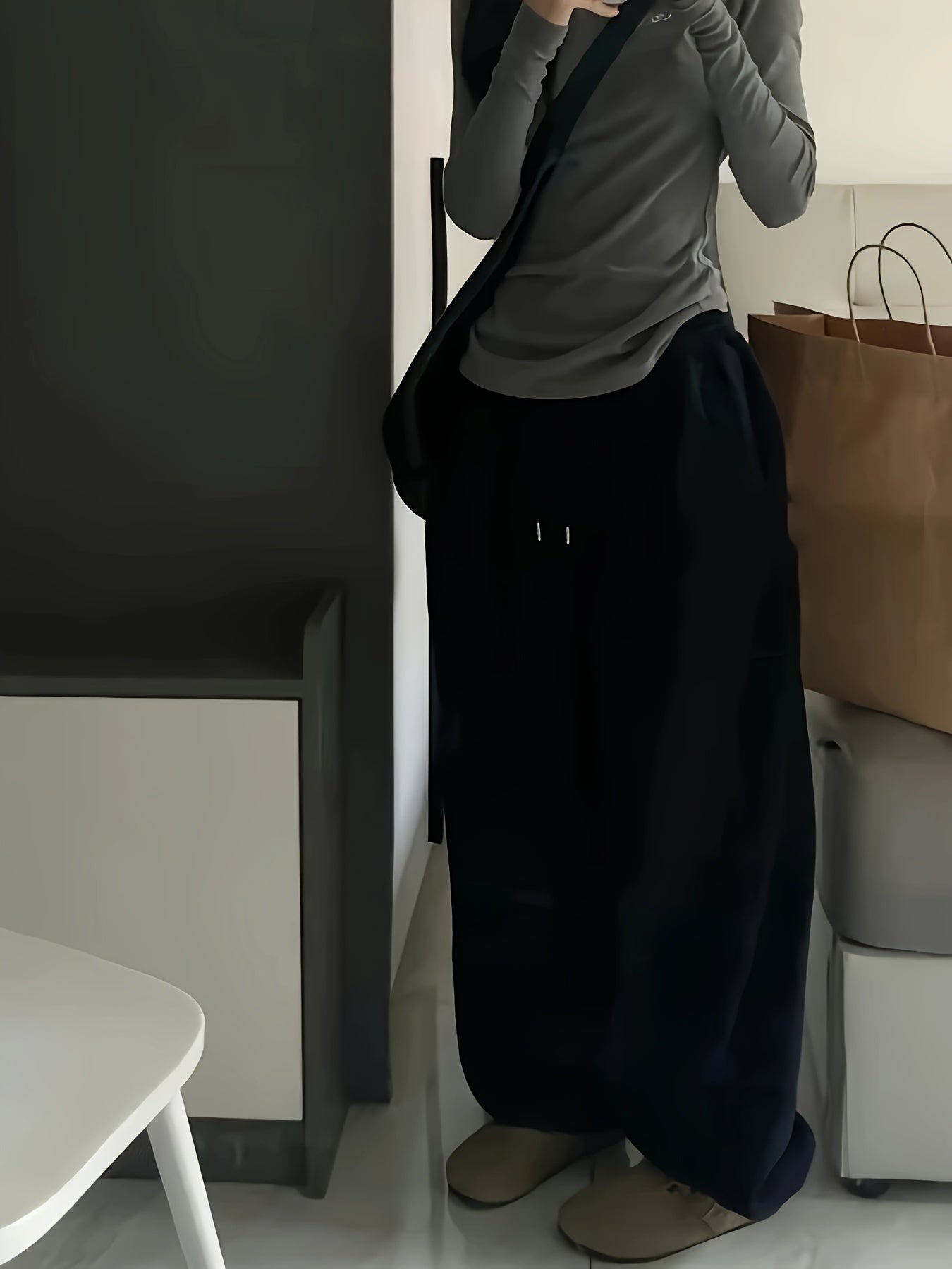 Damskie Spodnie z Wysokim Stanem i Szerokimi Nogawkami ze Sznurkiem